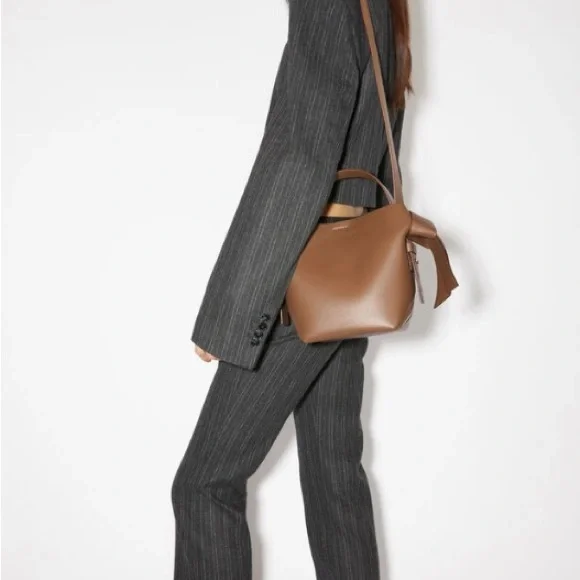 Acne Mini Musubi - Picture 2 of 9